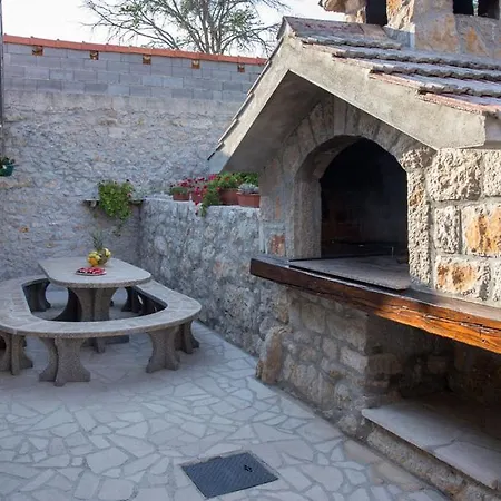 Antini Dvori * Imotski