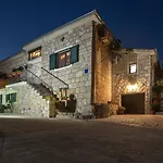 Antini Dvori Villa Imotski