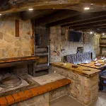 Antini Dvori