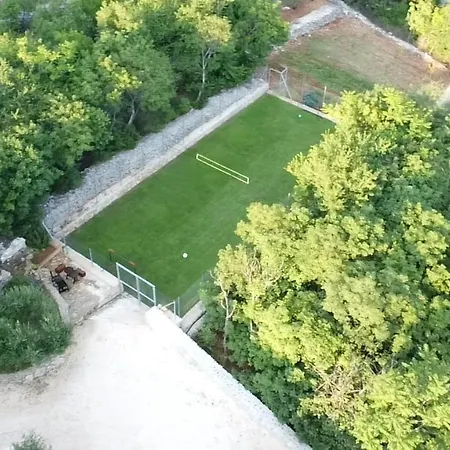 Antini Dvori Villa
