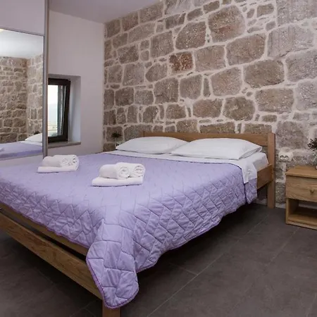 Villa Antini Dvori *