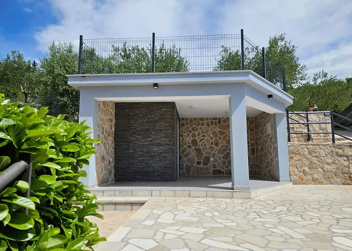 Antini Dvori * Imotski